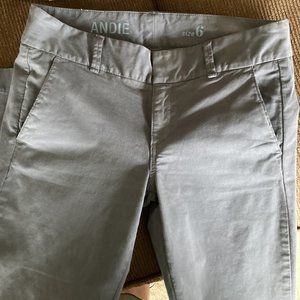 J.Crew Women’s Andie Chino Pants, size 6, medium gray